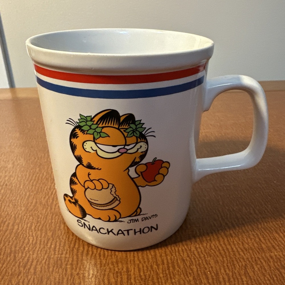 VTG Enesco‎ Garfield Cat Coffee Cup Olympic Snackathon 1978 Cartoon Ceramic Mug